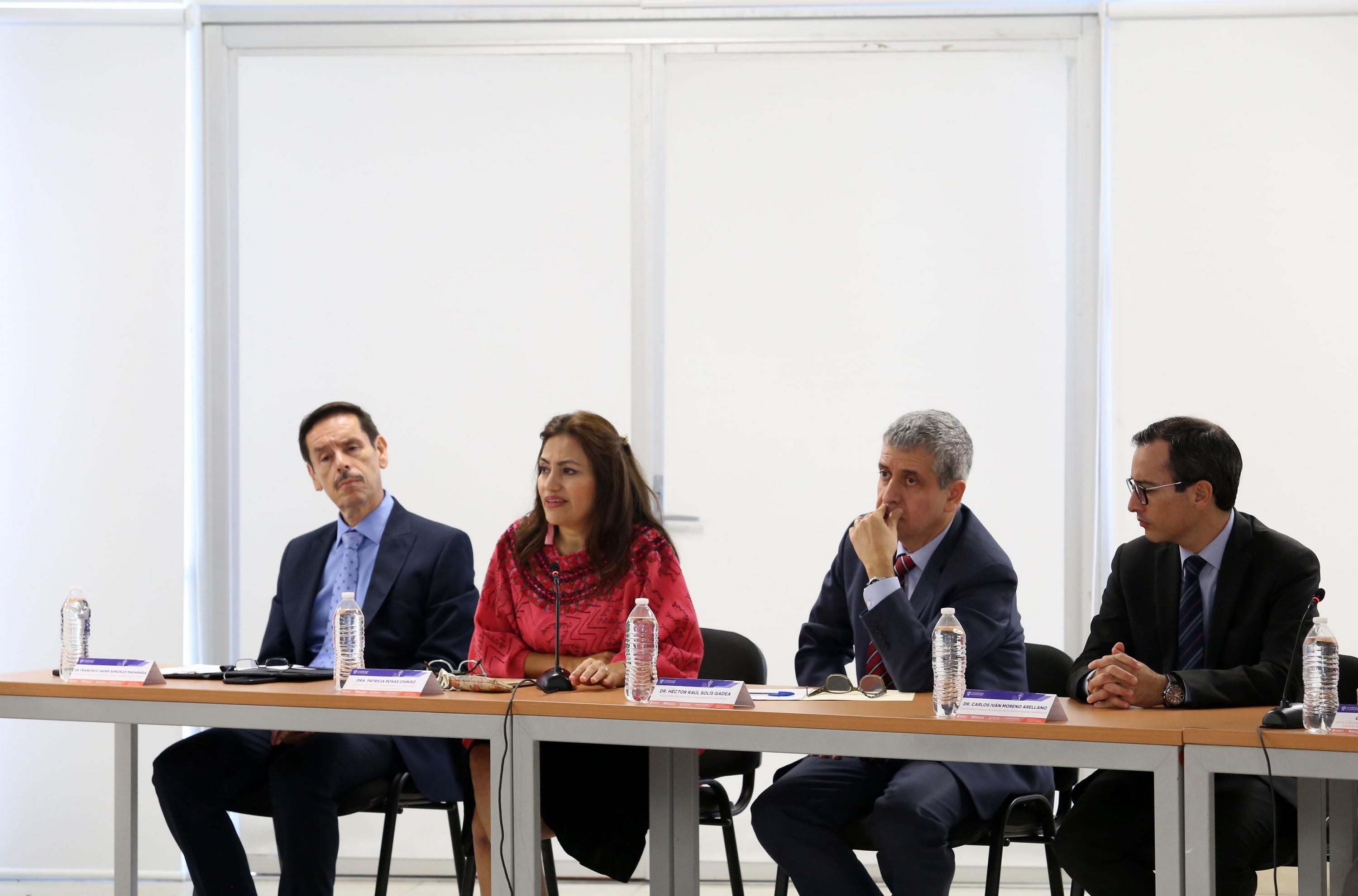 Inicia Seminario Binacional de Literacidad en CUCSH y CUCEA