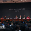 autoridades del centro universitario en presidium evento de bienvenida