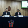 doctor Antonio Ruiz Porras, coordinador del Doctorado de Economía y doctor  Clemente Hernández Rodríguez, profesor investigador del Departamento de Administración.